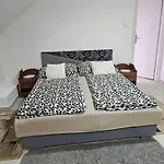 Relax Thermal Villapark Fuerdobelepovel فندق 2*
