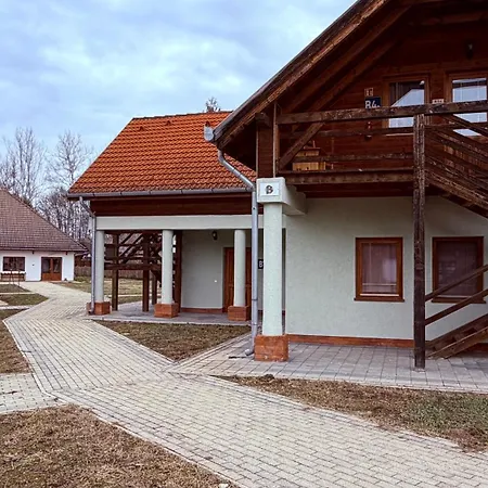 Hotel Relax Thermal Villapark Fuerdobelepovel